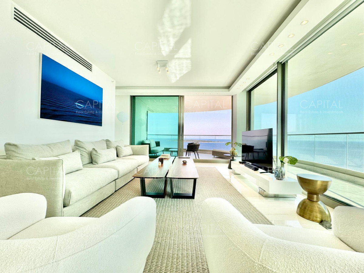 Apartamento ID.36659 - Apartamento esquinero en Fendi, Playa Mansa, Punta del este