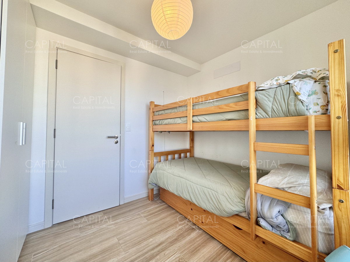 Apartamento ID.40078 - Apartamento de dos dormitorios en venta, Playa Brava, Punta del Este.