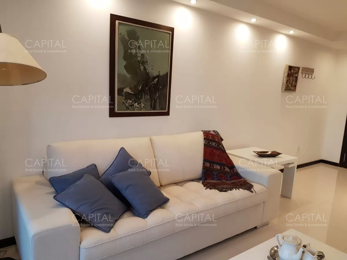 Apartamento ID.35212 - Apartamento en venta de un dormitorio con vista a Playa Mansa.