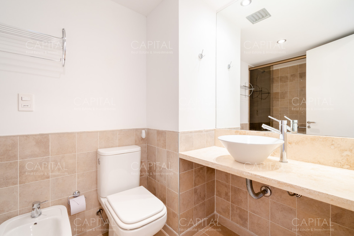 Apartamento ID.28877 - Departamento en venta de dormitorio y medio con dos baños en complejo privado de Punta Ballena