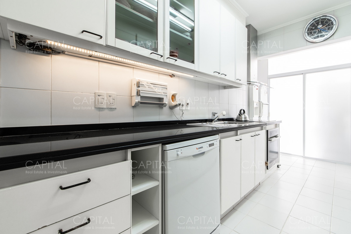 Apartamento ID.24988 - Alquiler Apartamento Frente al Mar Tres Dormitorios y Servicio