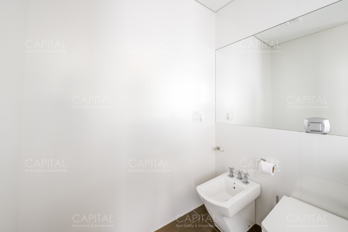 Apartamento ID.32557 - Departamento en Venta Primera Linea en Puerto Punta del Este