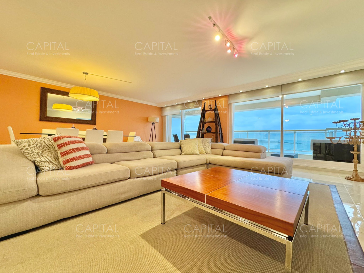 Apartamento ID.36992 - Le Jardin Unificado de Cuatro Suites y Dependencia 