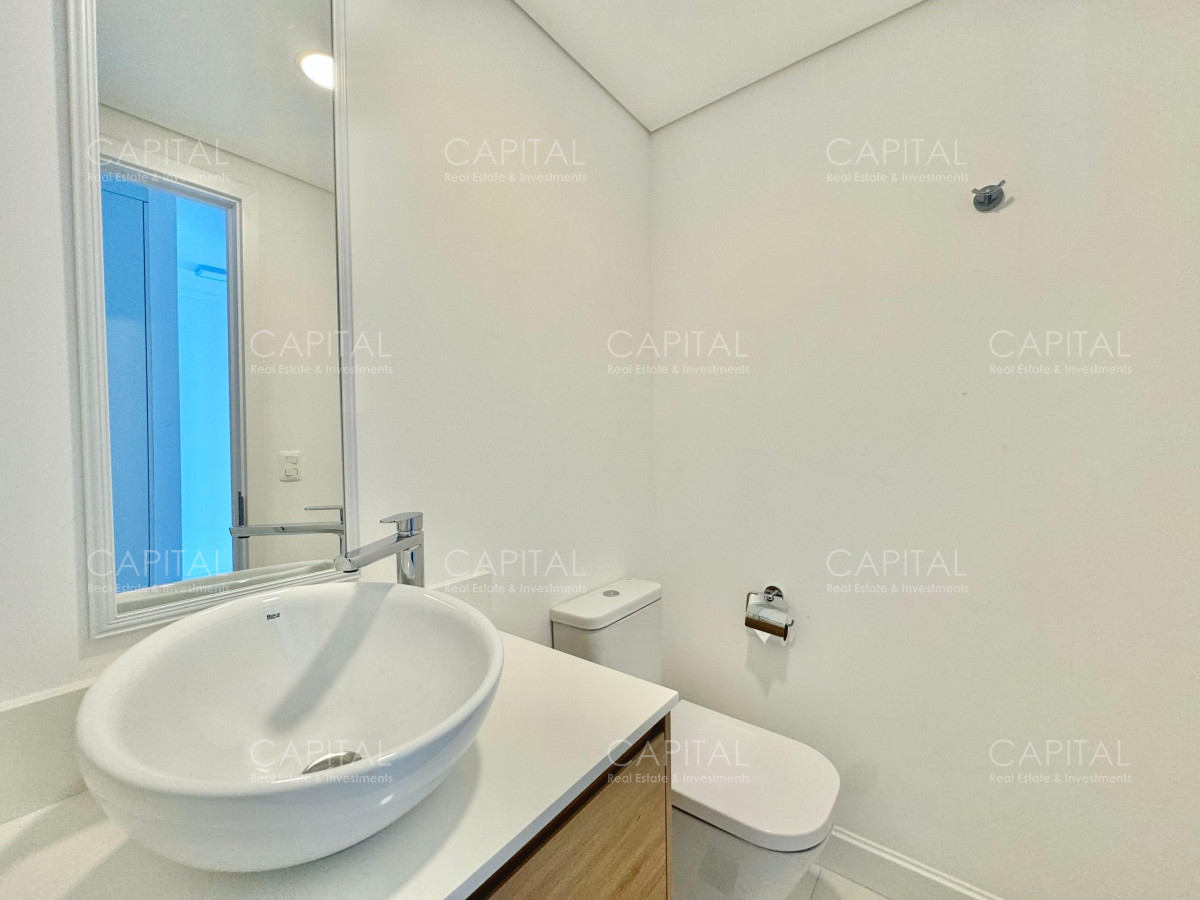Apartamento ID.32044 - Apartamento de tres dormitorios en suite en Paramount Smart Tower en Venta