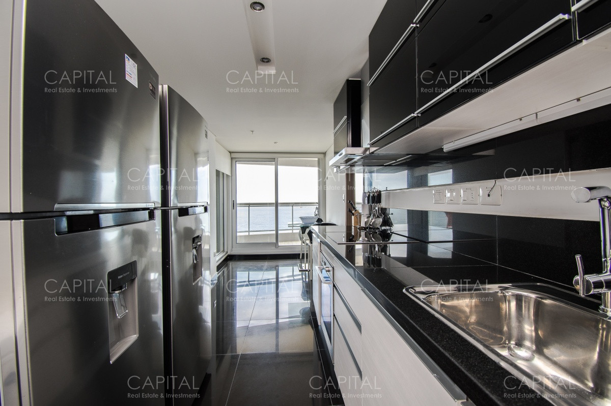 Apartamento ID.27548 - Apartamento en Venta y Alquiler en Playa Brava Punta del Este
