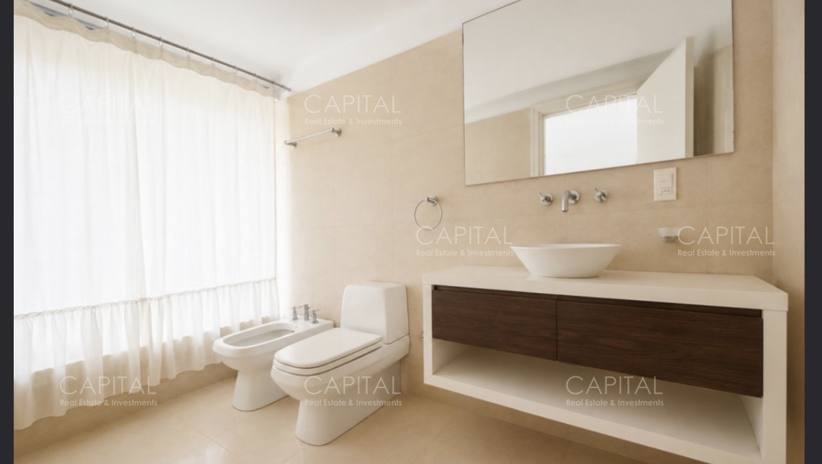 Apartamento ID.40745 - Departamento en Primera línea en Punta del Este,Playa Bravaen Venta