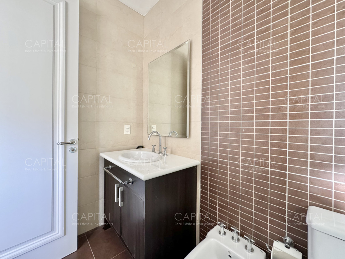 Apartamento ID.39802 - Penthouse Duplex con piscina y parrillero propio frente al Mar, en venta, Punta del Este