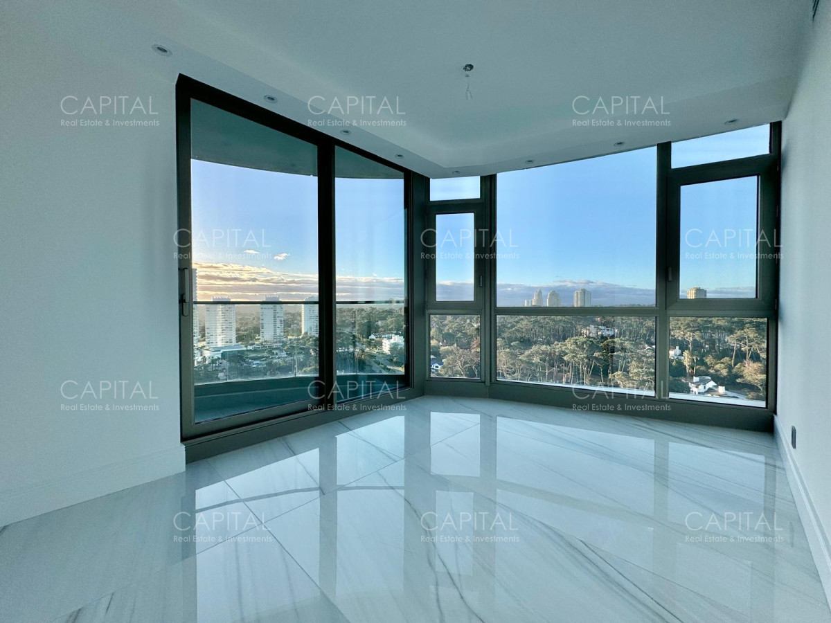 Apartamento ID.36499 - Fendi Chateau Residences Unificado en venta, Punta del Este, Playa Mansa