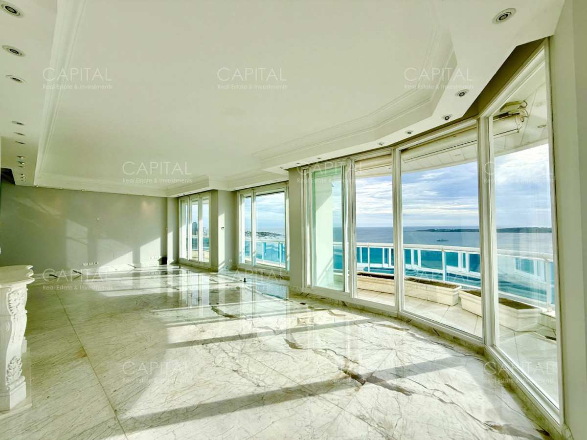 Apartamento ID.35001 - Millenium Tower Playa Mansa en Venta Punta del Este