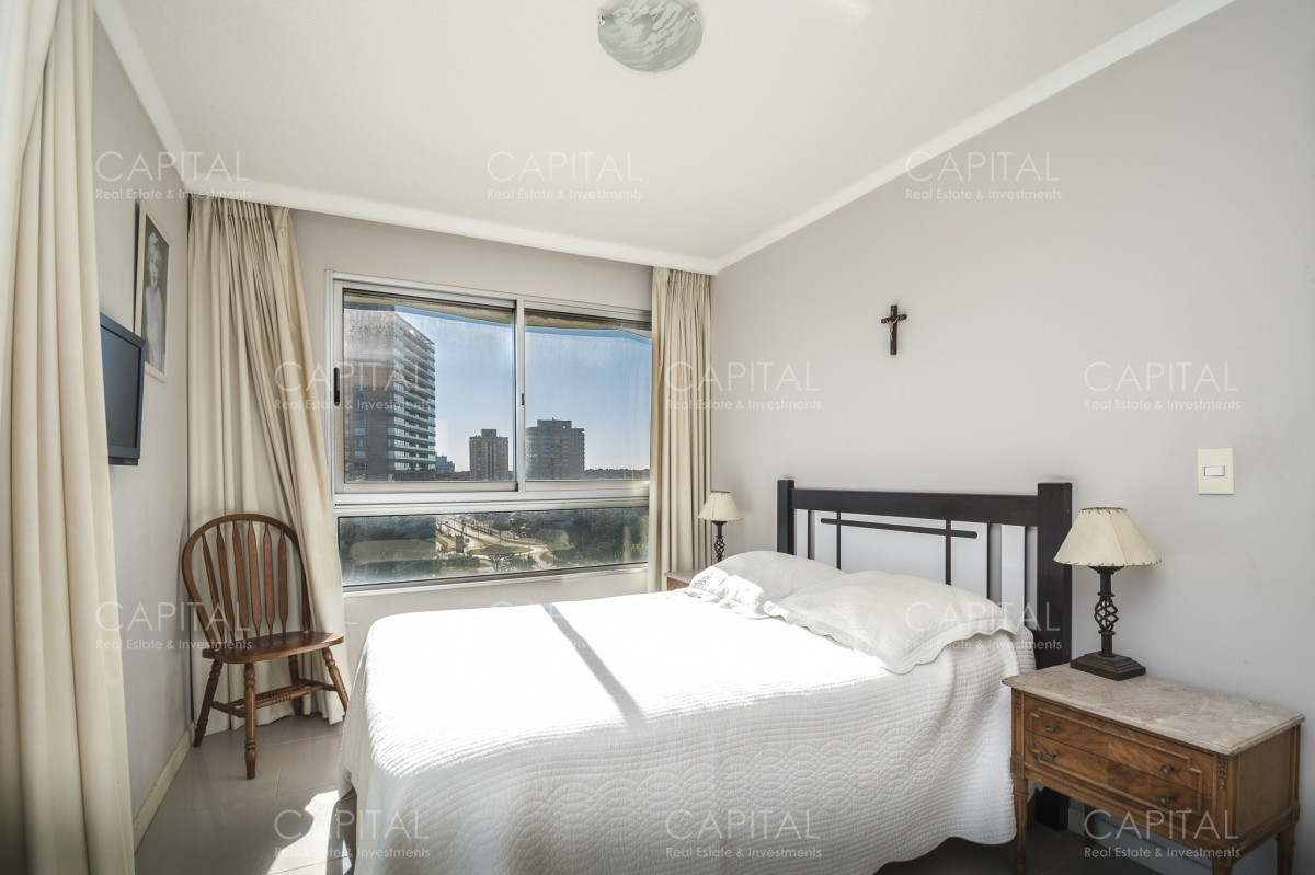 Apartamento ID.28045 - Apartamento Alquiler Temporada Punta del Este, Playa Brava - Ocean Drive