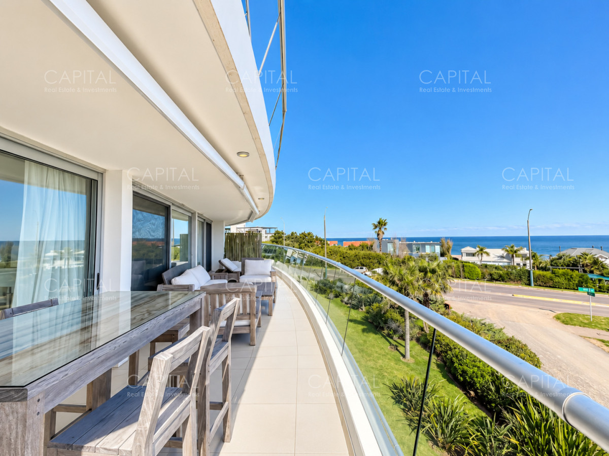 Apartamento ID.28086 - Departamento en venta 3 dormitorios en Manantiales en Bikini Beach