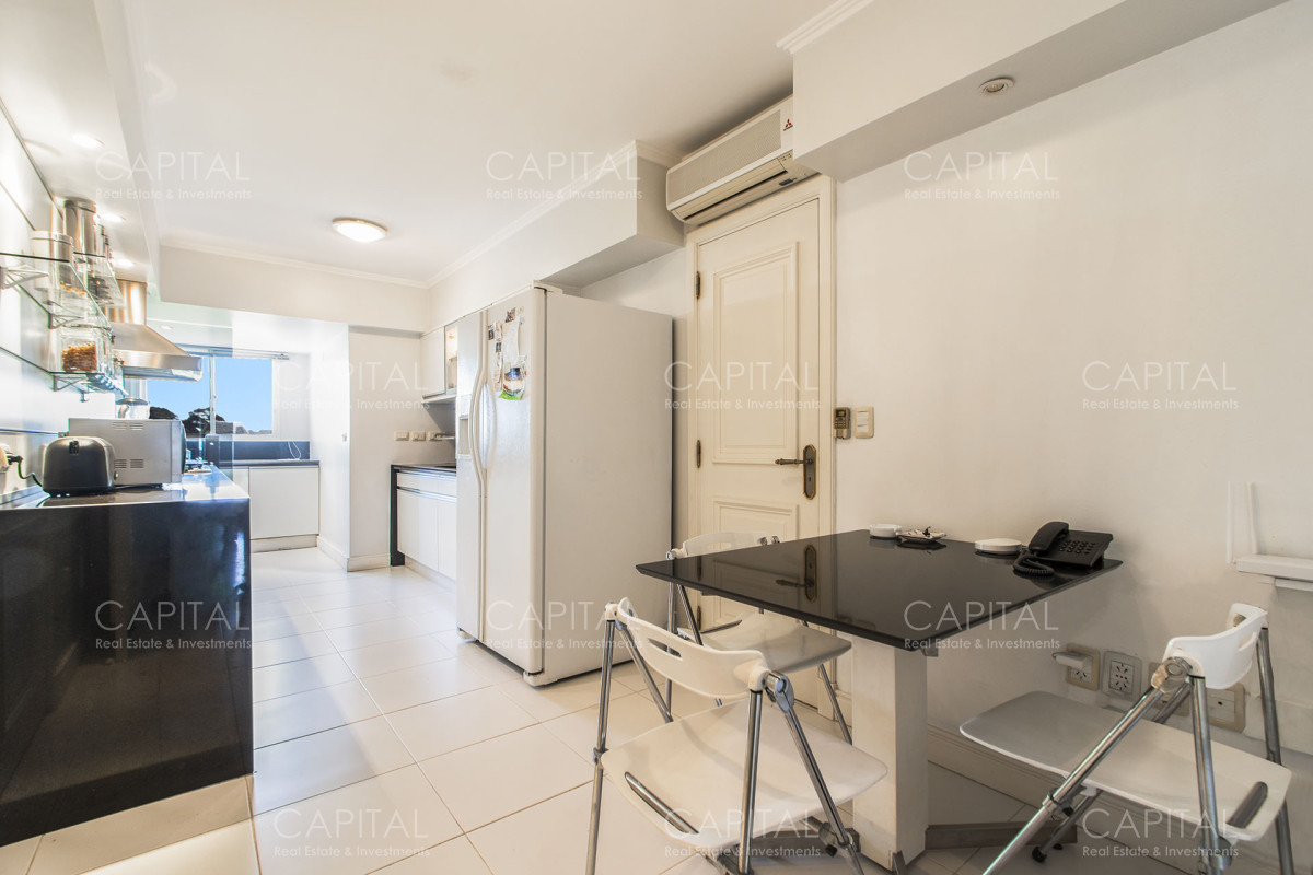 Apartamento ID.35180 - Apartamento en Venta 3 Suites + Dependencia en Primera Linea Brava