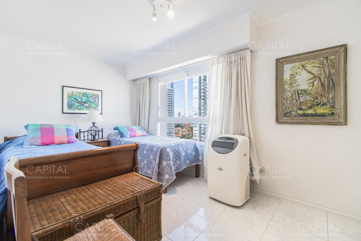 Apartamento ID.33695 - Apartamento de tres dormitorios en Coral Tower en alquiler Temporal