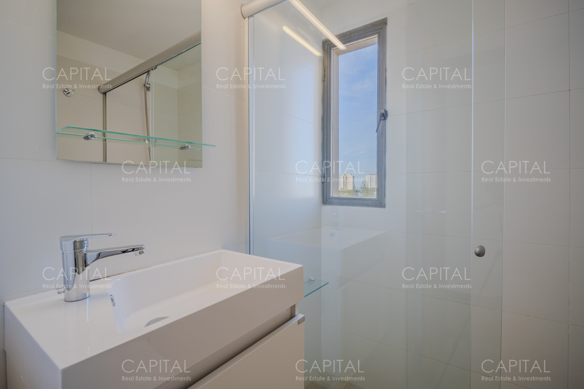 Apartamento ID.37842 - Departamento 3 dormitorios frente a Punta Shopping a pasos del mar
