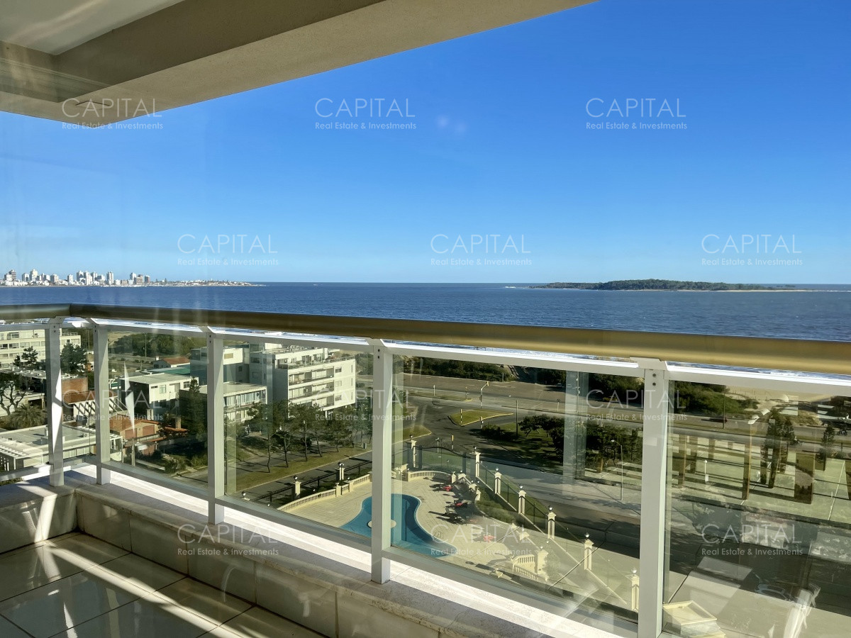 Apartamento ID.31040 - Venta de apartamento esquinero Le Jardin Punta del Este