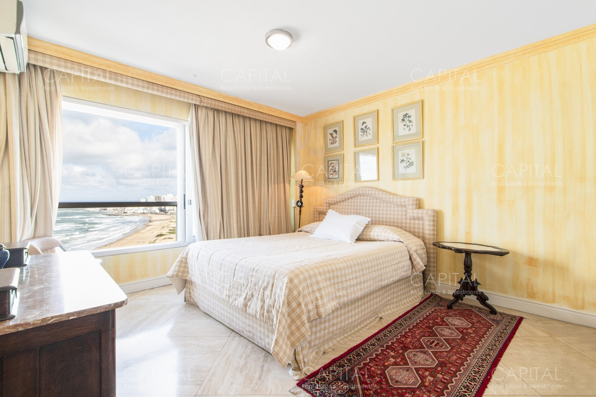 Apartamento ID.34785 - Apartamento frente al mar en Playa Brava en Venta