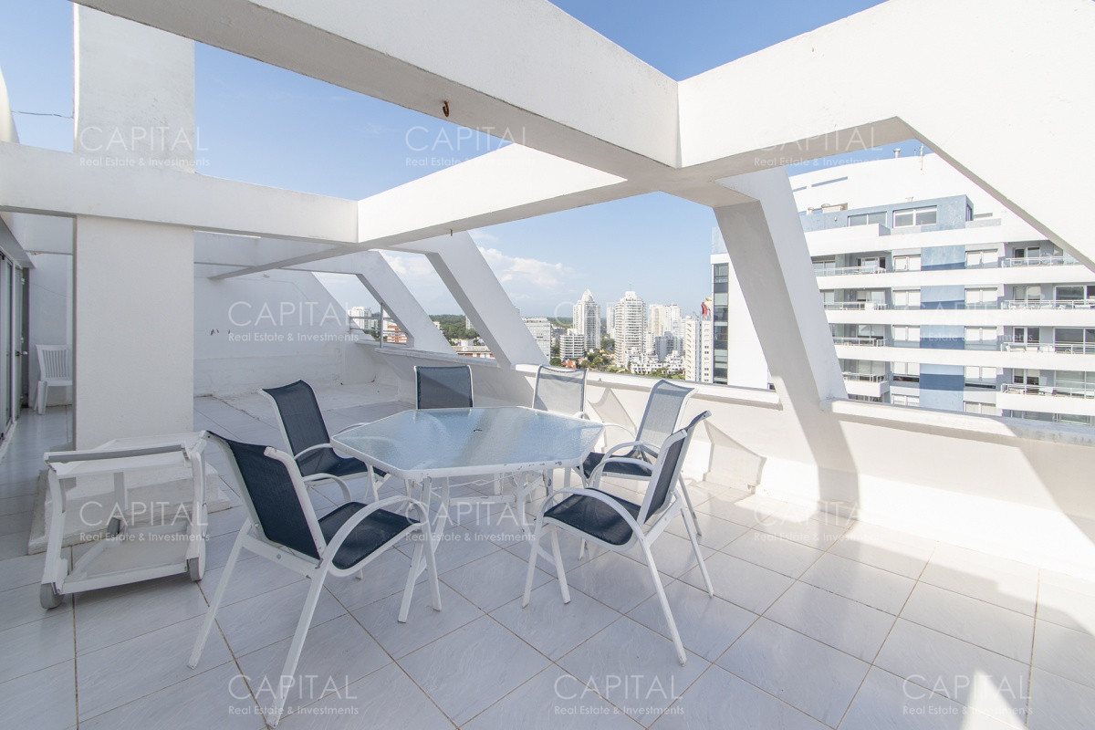 Apartamento ID.26500 - Penthouse Espectacular con Vista al Mar de Playa Brava