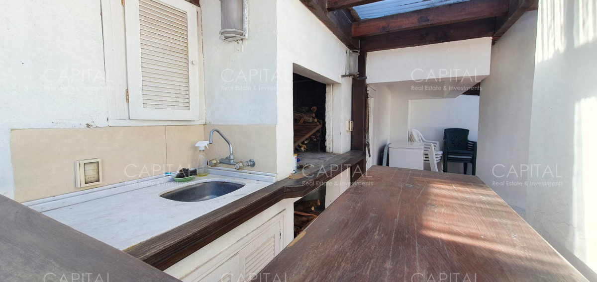 Apartamento ID.32238 - Apartamento en Alquiler Tres Dormitorios Duplex con Parrillero en Playa Mansa