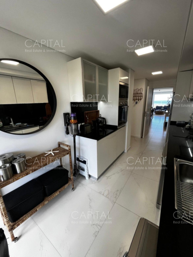 Apartamento ID.39125 - Lujoso departamento en primera línea de Playa Mansa
