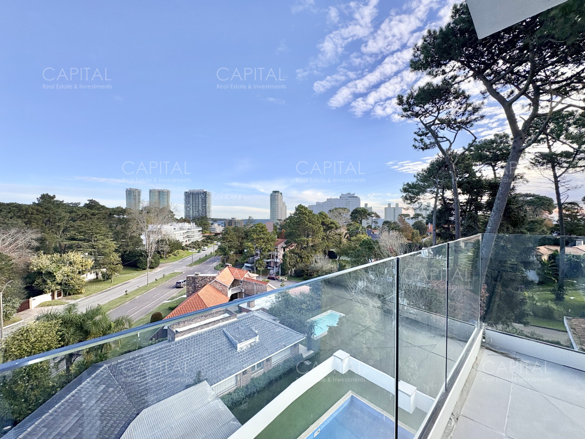 Apartamento ID.38339 - Apartamento monoambiente en venta en playa mansa con vista al mar