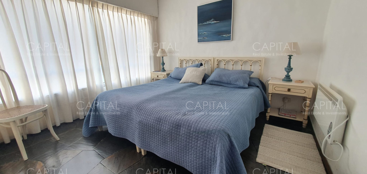 Apartamento ID.32048 - Venta departamento dos dormitorios con garage Península Punta del Este