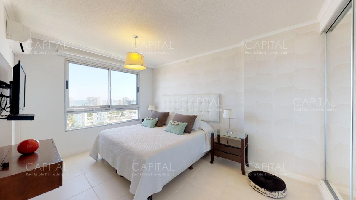 Apartamento ID.27416 - Apartamento dos dormitorios Ocean Drive Punta del Este, Mirando el Mar