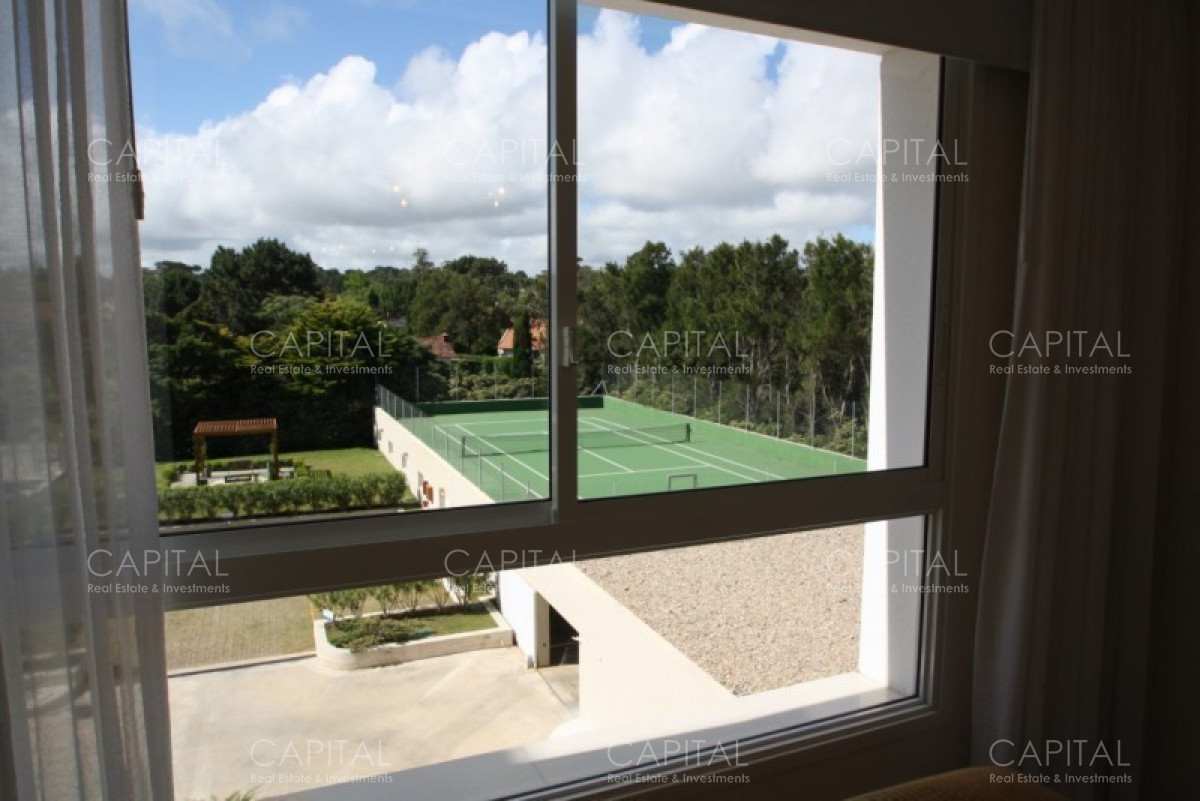 Apartamento ID.37114 - Depto primera linea de Playa Mansa con parrillero