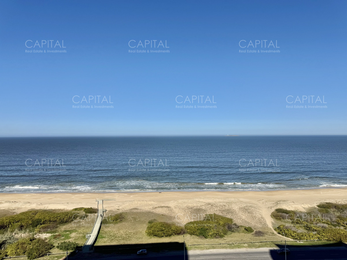 Apartamento ID.36779 - Le Parc III en venta esquinero piso alto en venta