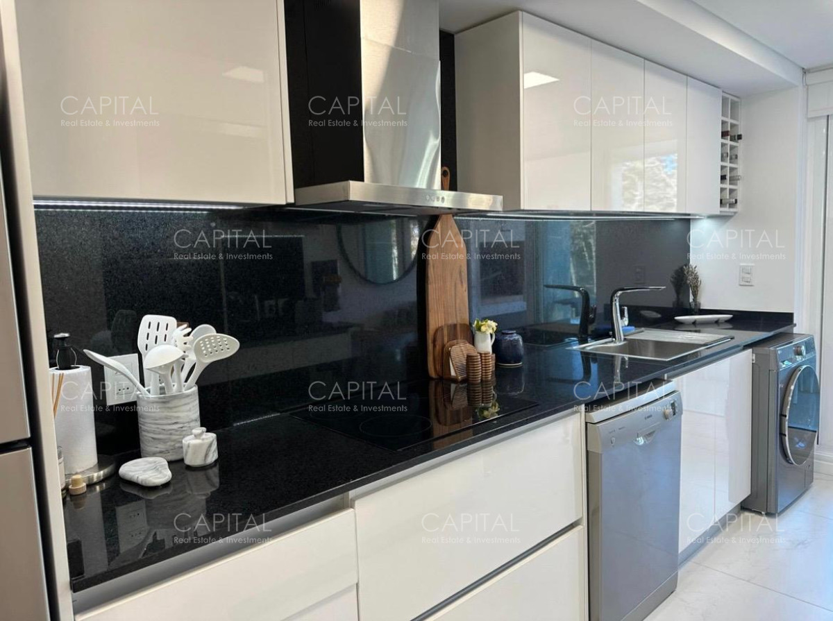 Apartamento ID.39125 - Lujoso departamento en primera línea de Playa Mansa