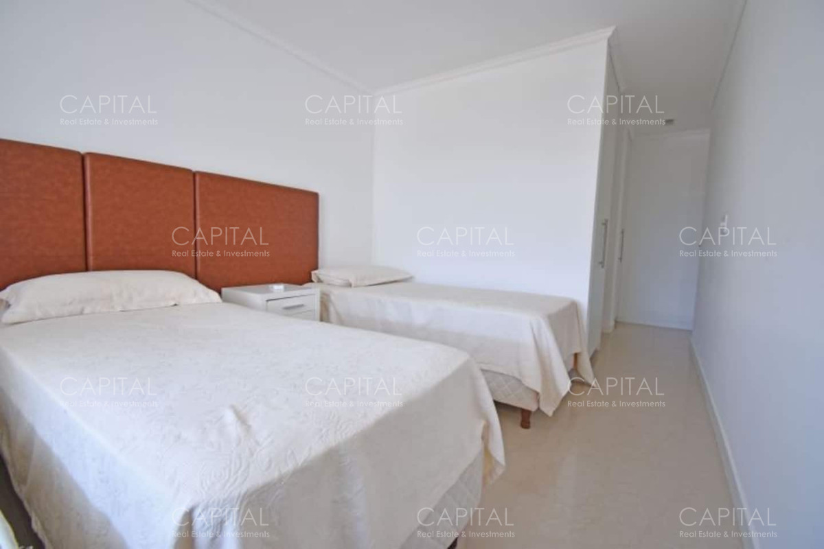 Apartamento ID.31748 - Apartamento Casino Tower en Venta de Dos dormitorios en Playa Mansa, Punta del este