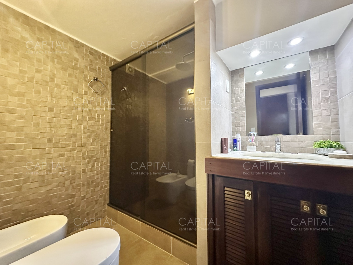 Apartamento ID.30393 - Apartamento de Tres Dormitorios frente a El Emir - Península Punta del Este