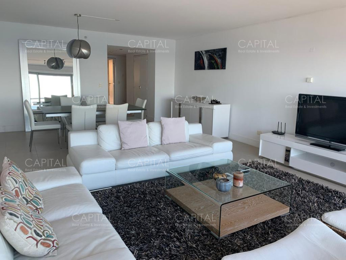 Apartamento ID.33230 - Apartamento en venta en Le Parc Punta del Este