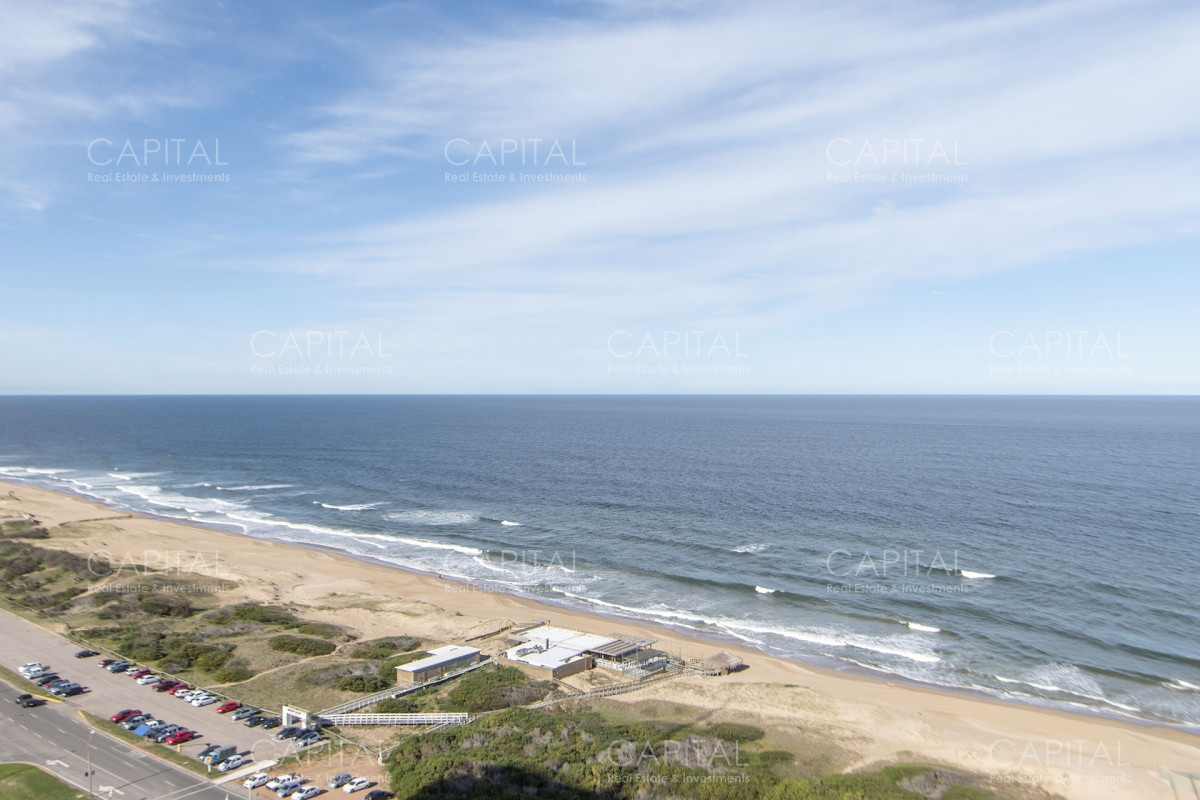 Apartamento ID.34933 - Le Parc 3 Punta del Este de tres dormitorios en Venta