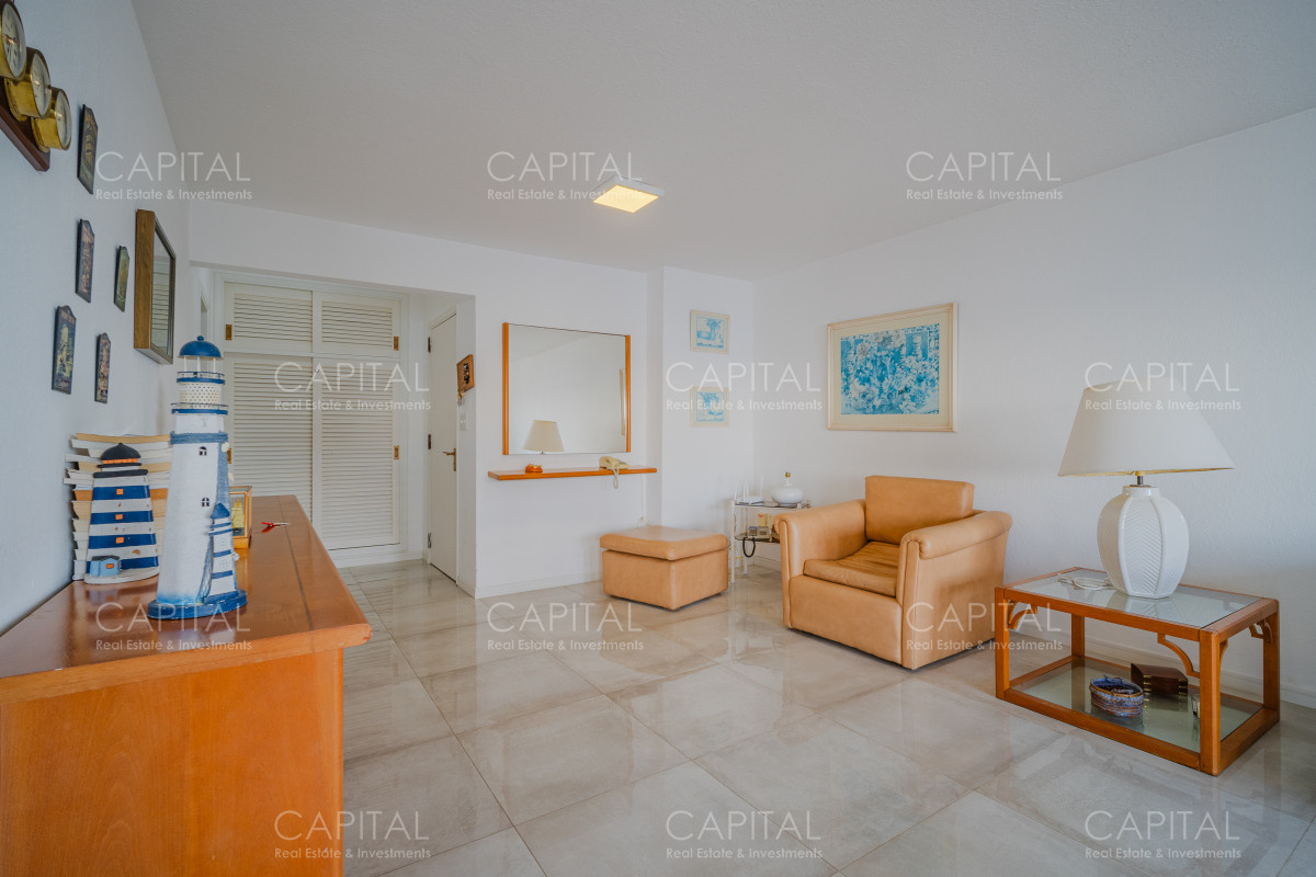 Apartamento ID.38451 - Apartamento en venta de 3 dormitorios en Peninsula Punta del Este