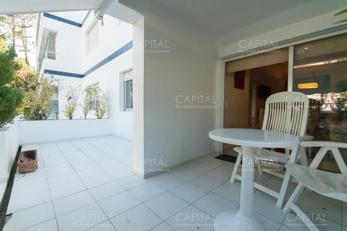Apartamento ID.26999 - Apartamento en venta de dos dormitorios en venta, playa mansa.