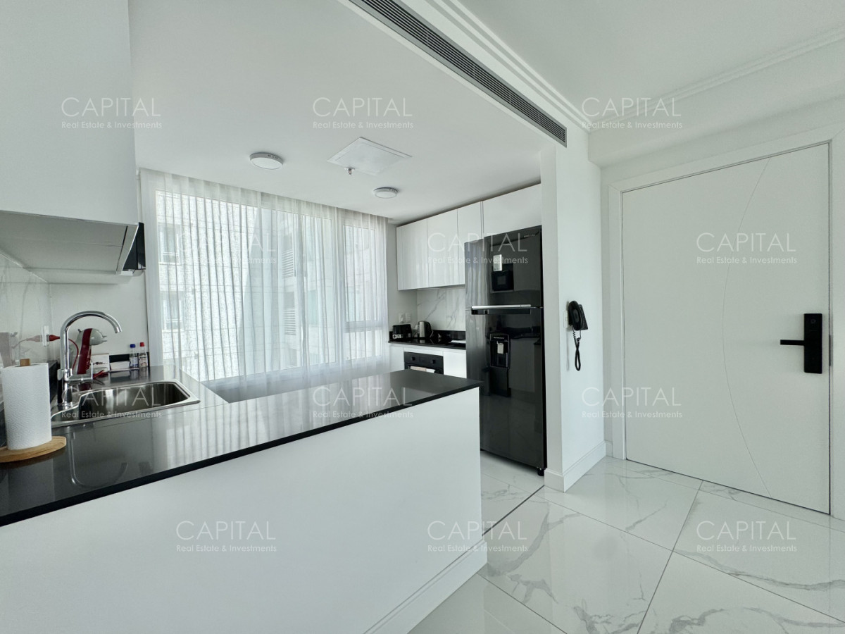 Apartamento ID.39453 - Paramount Tower de dos dormitorios frente al mar en Alquiler, Playa Mansa Punta del este