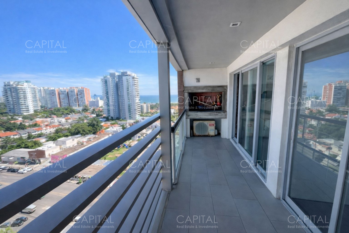 Apartamento ID.39851 - Apartamento en venta a dos cuadras del mar con parrillero propio