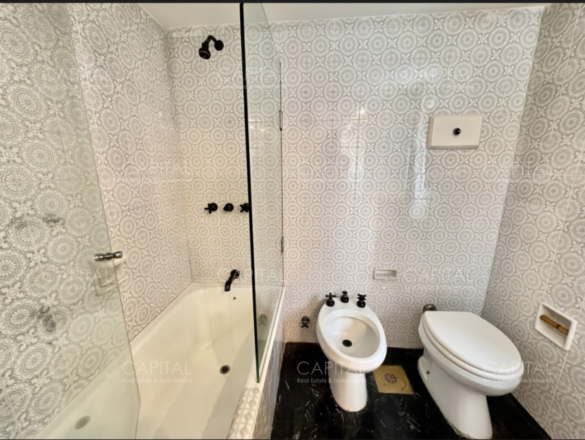 Apartamento ID.40420 - Apartamento primera linea en playa mansa en venta