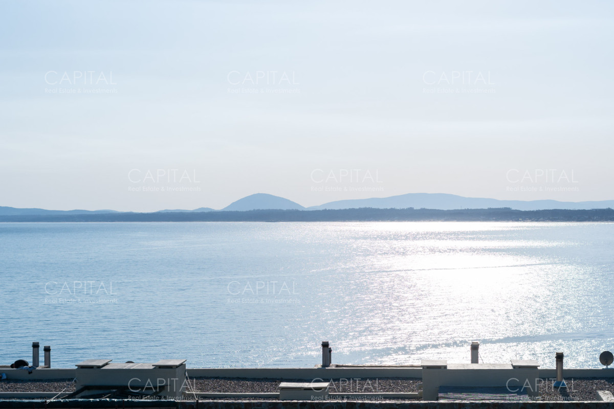 Apartamento ID.28877 - Departamento en venta de dormitorio y medio con dos baños en complejo privado de Punta Ballena