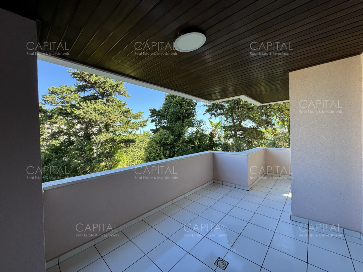 Apartamento ID.25099 - Apartamento en Venta de Tres Dormitorios  