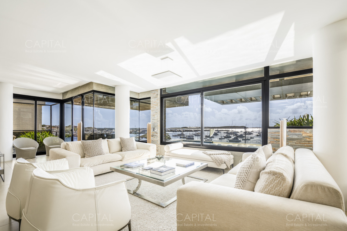 Apartamento ID.32557 - Departamento en Venta Primera Linea en Puerto Punta del Este