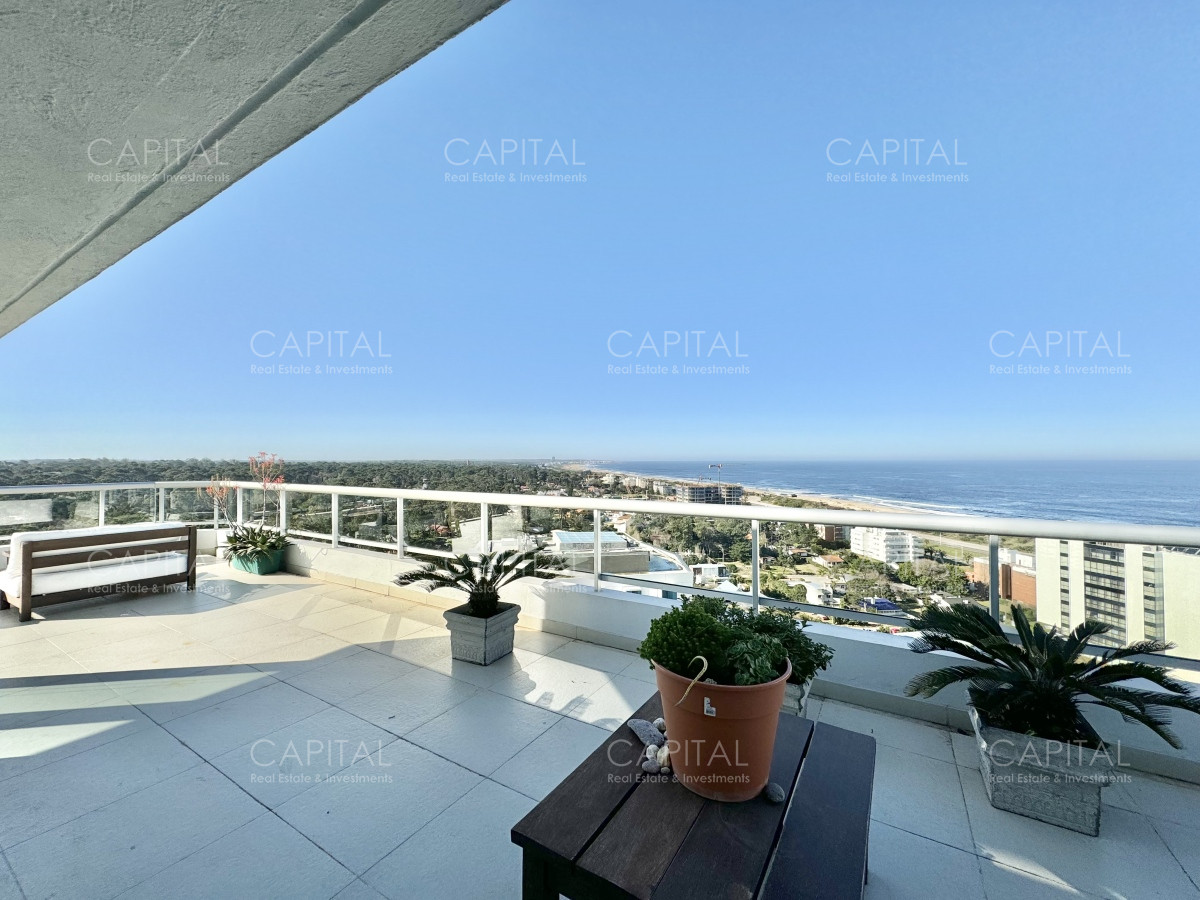 Penthouse en Playa Brava 3 suites y dependencia en Playa Brava, foto 3