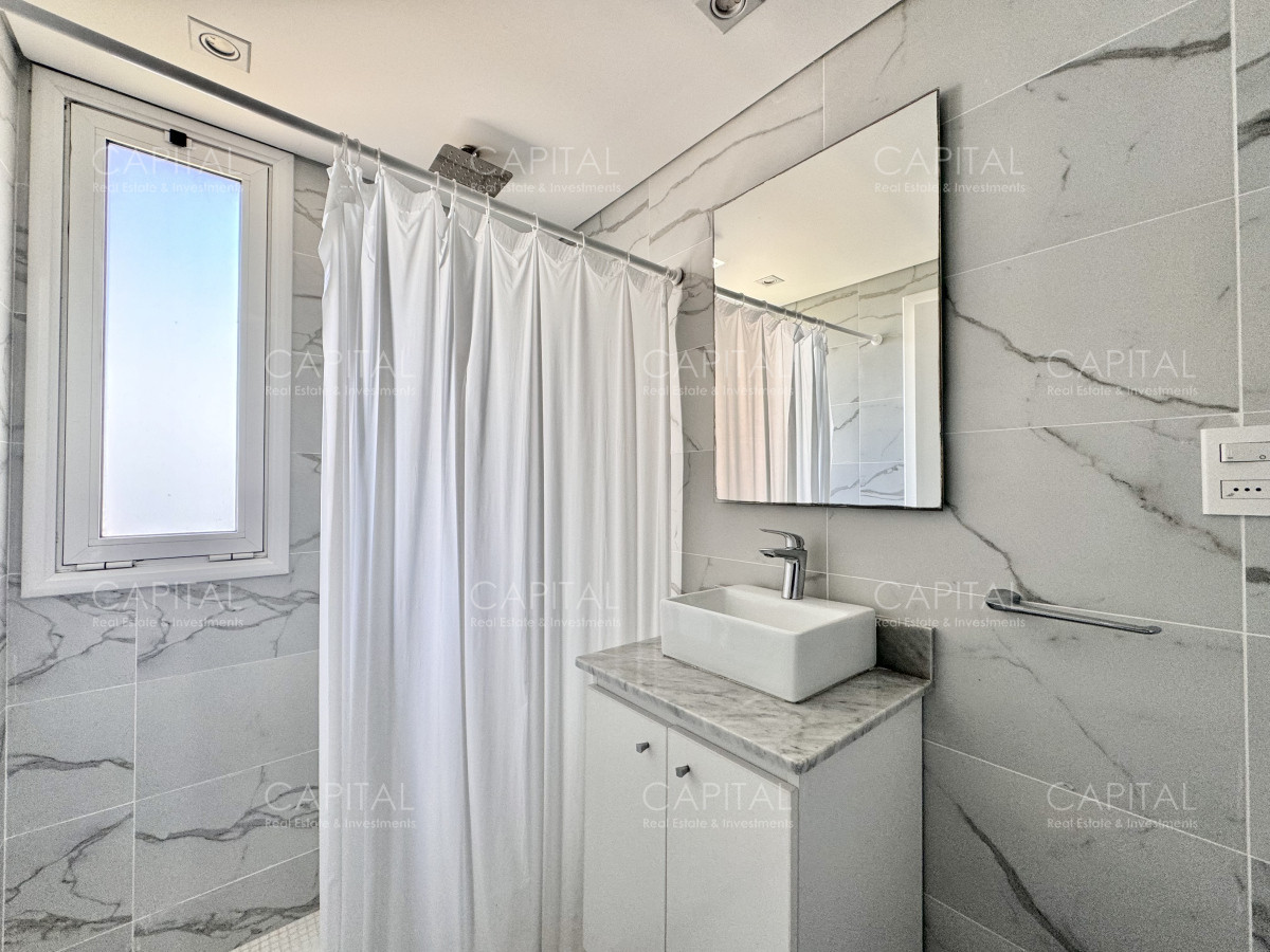 Apartamento ID.37212 - Apartamento de tres dormitorios y dependencia en alquiler, Punta del Este