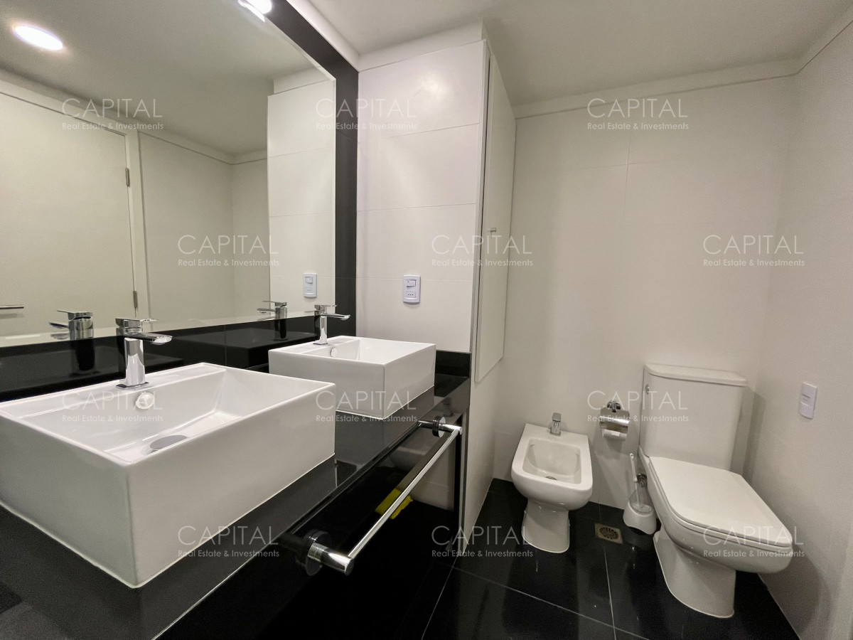 Apartamento ID.32875 - Apartamento de dos dormitorios en Venta, Punta del Este