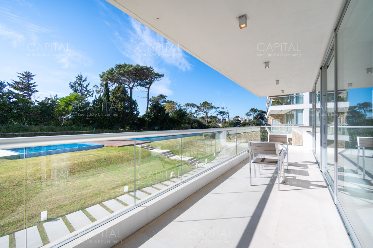 Apartamento ID.29594 - Aparamento en Venta y Alquiler, Playa Brava Punta del Este