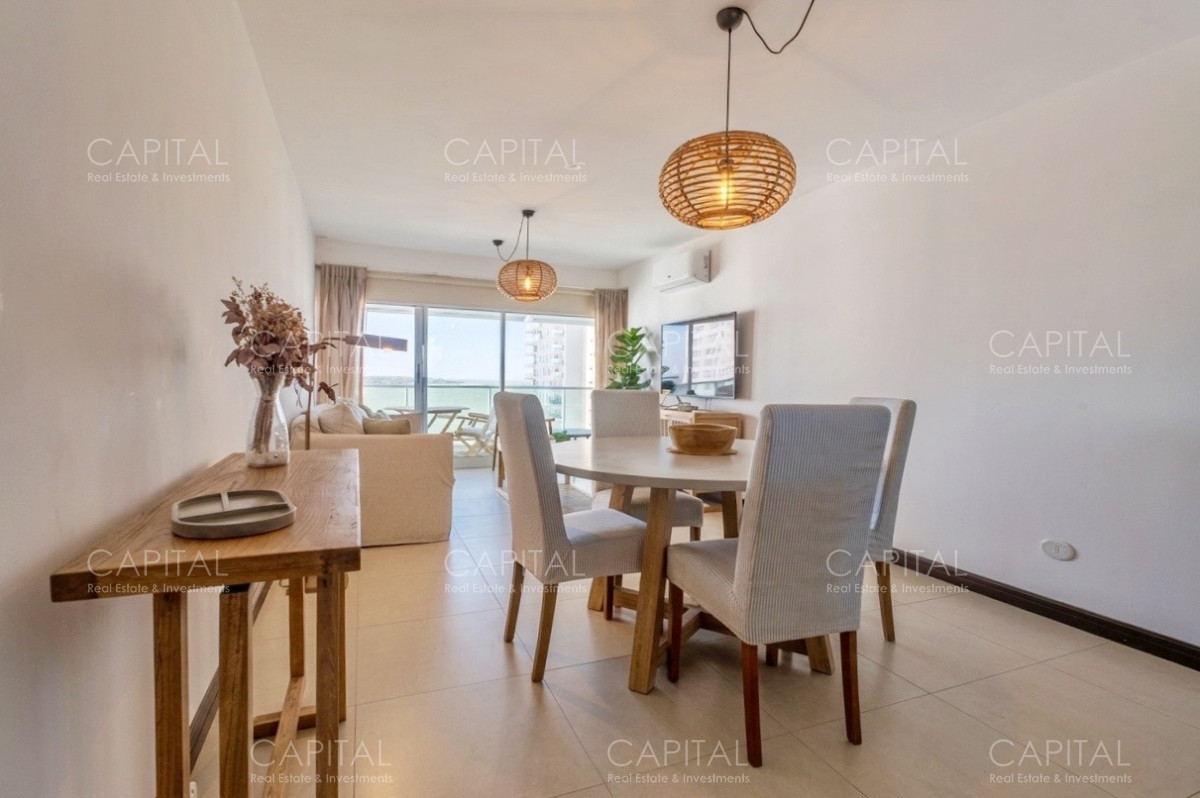 Apartamento ID.28058 - Departamento en venta de 2 dormitorios en Playa Mansa.