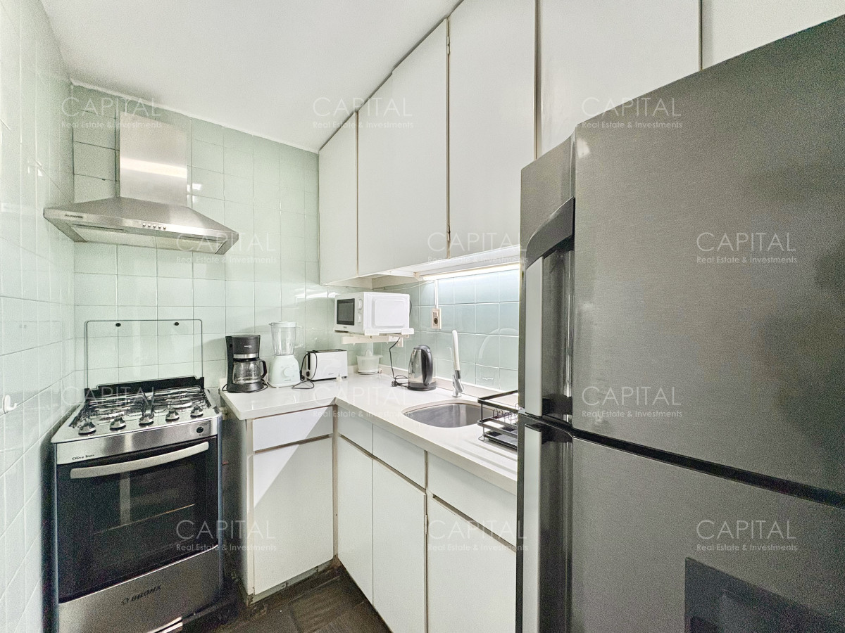 Apartamento ID.27183 - Apartamento reciclado de dos dormitorios frente al mar en Playa Brava en venta