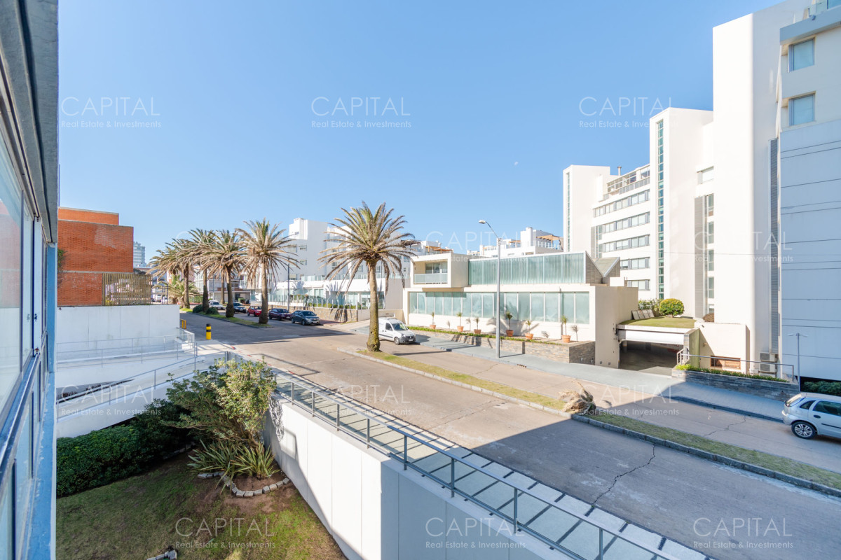 Apartamento ID.29559 - Departamento Grande en venta Punta del Este 