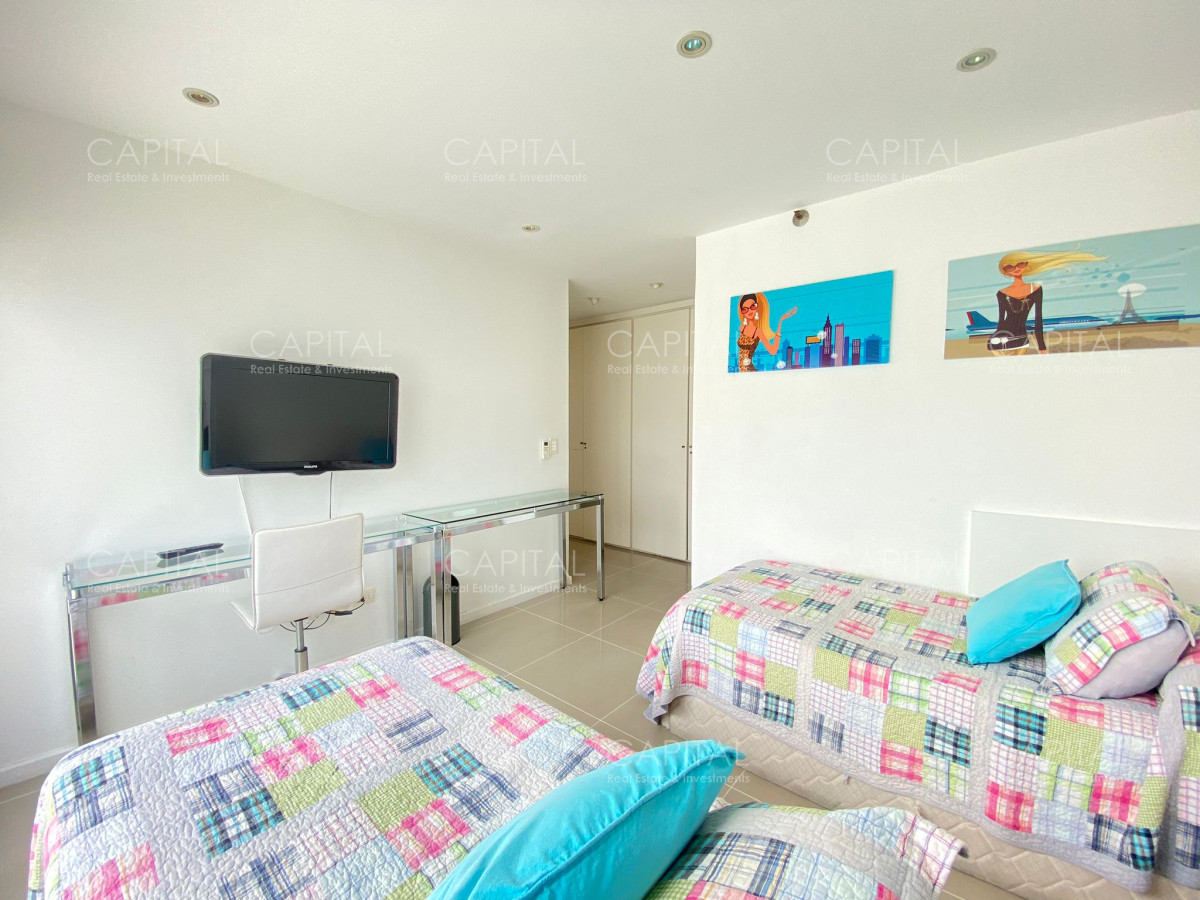 Apartamento ID.35516 - Penthouse en playa brava 3 suites y dependencia en Quartier del Mar