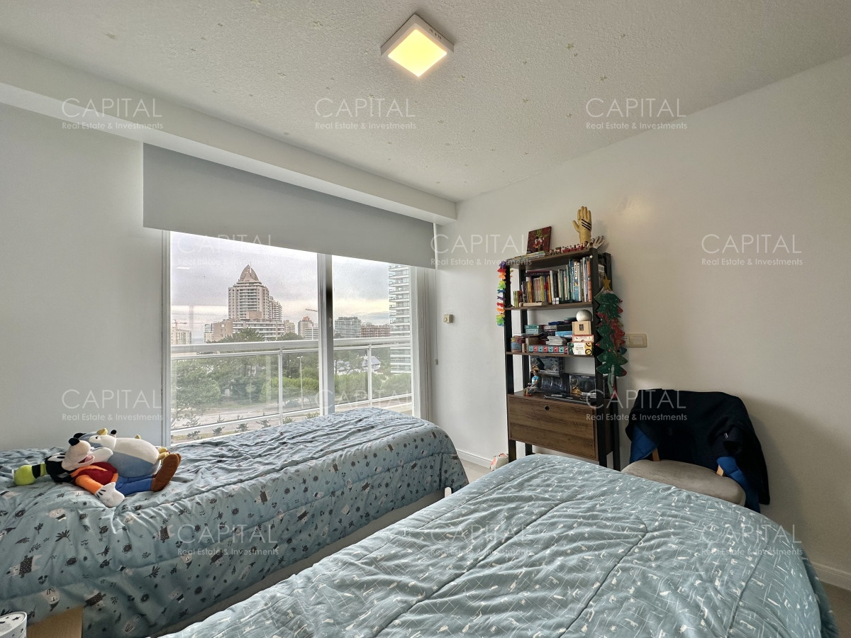 Apartamento ID.35544 - Torre ONE Dos Dormitorios en Venta Punta del Este